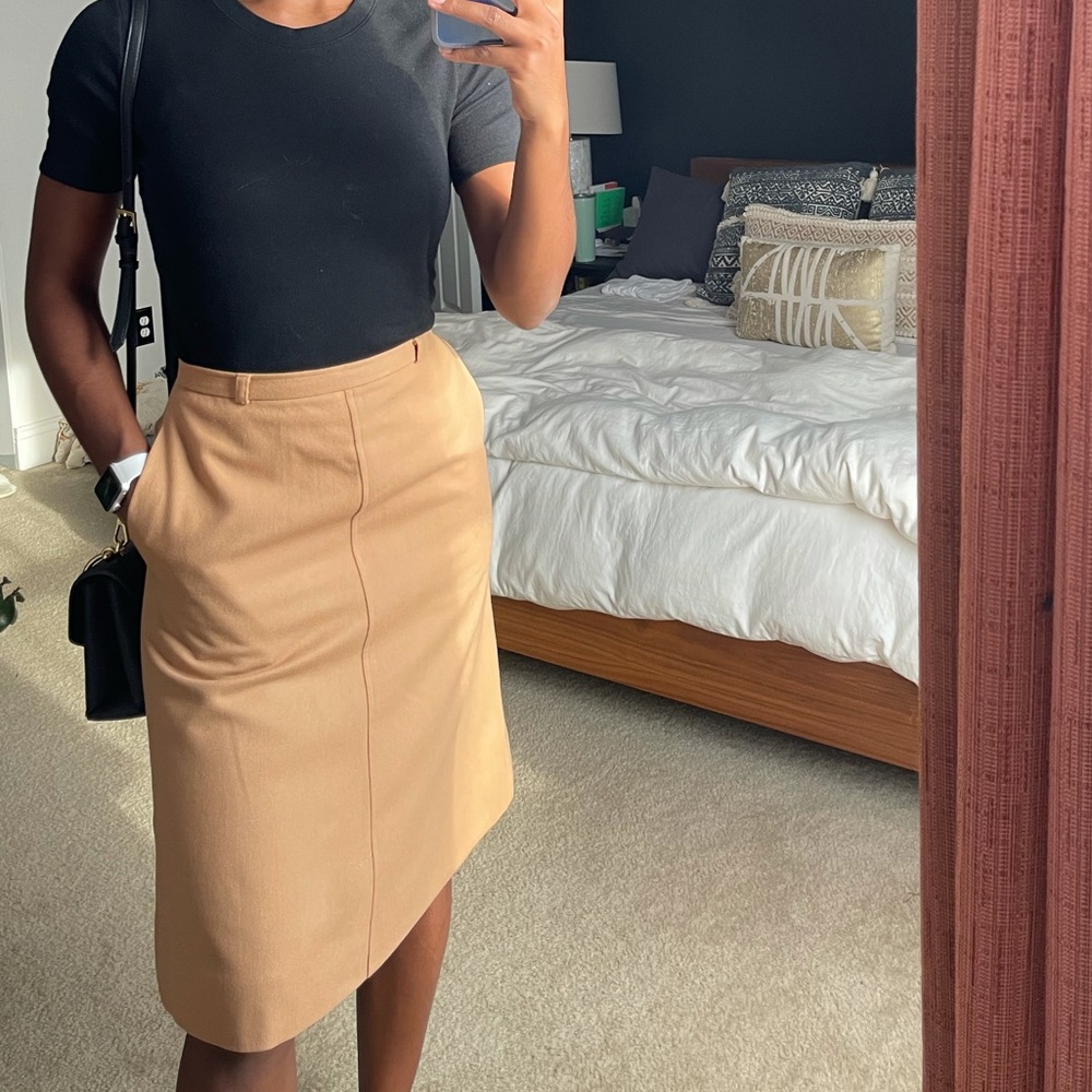 Vintage wool skirt w/ pockets